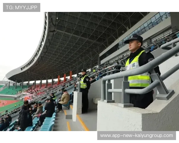 足球场馆临时安保人员背景审核与上岗流程，足球赛安保